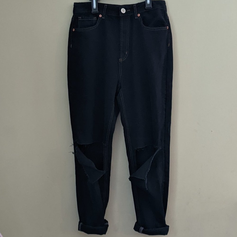 BDG Urban Outfitters Mom High Rise Jeans, black,sz 27
